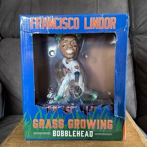 Francisco Lindor Bobblehead 2023 New York Mets SGA MLB Grass Growing NY